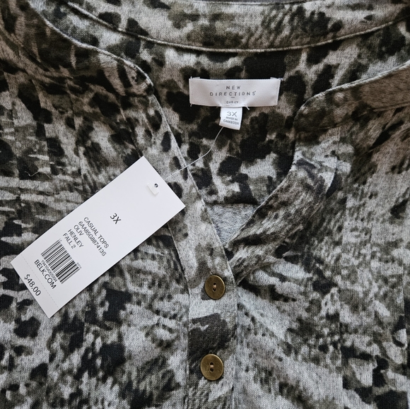 New Directions Top Size 3X - Picture 6 of 6